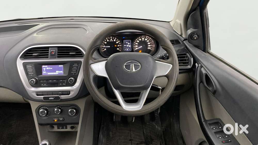 Tata Tiago 1.2 Revotron Xt, 2017, Petrol