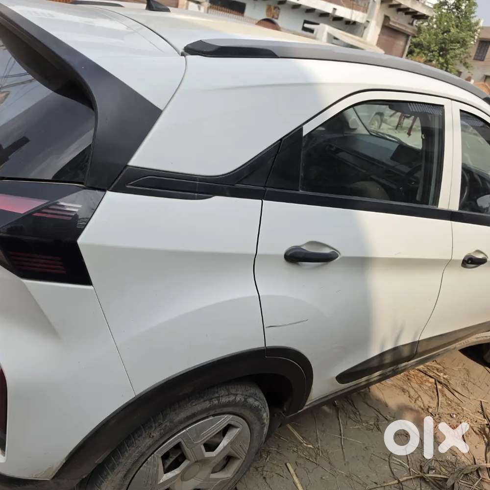 Tata Nexon Pure 2025