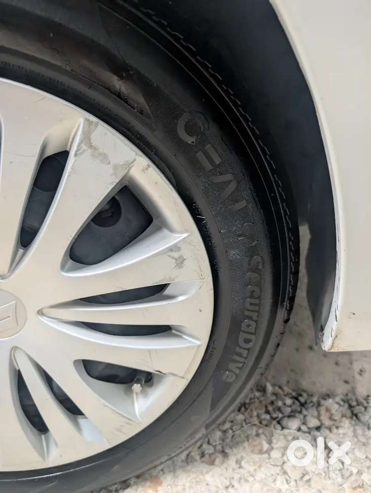 Maruti Suzuki Ertiga 2015 Petrol 60000 Km Driven And Well Maintained