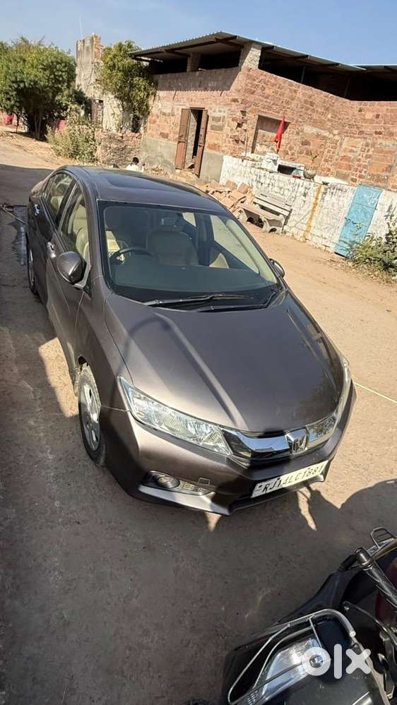 Honda City 2015 Diesel Well Maintained