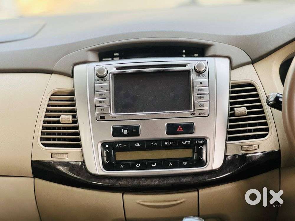 Toyota Innova 2.5 V 7 Str, 2014, Diesel