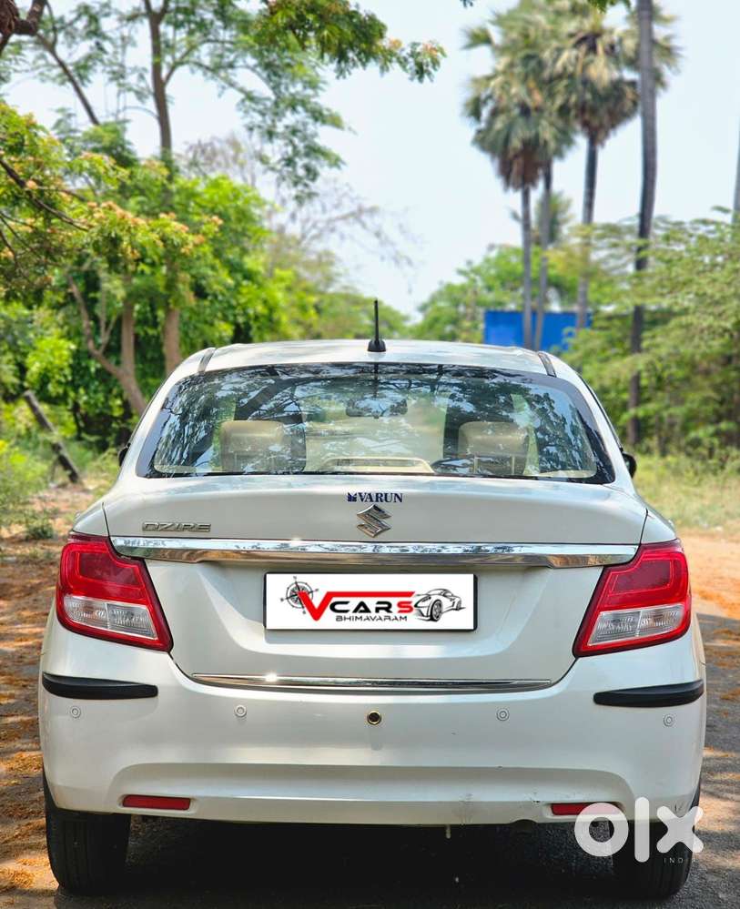Maruti Suzuki Dzire 1.2 Vxi Amt, 2019, Petrol