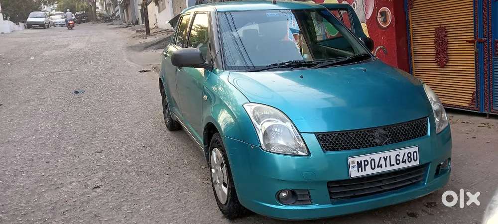 Maruti Suzuki Swift 2006 Petrol 77500 Km Driven