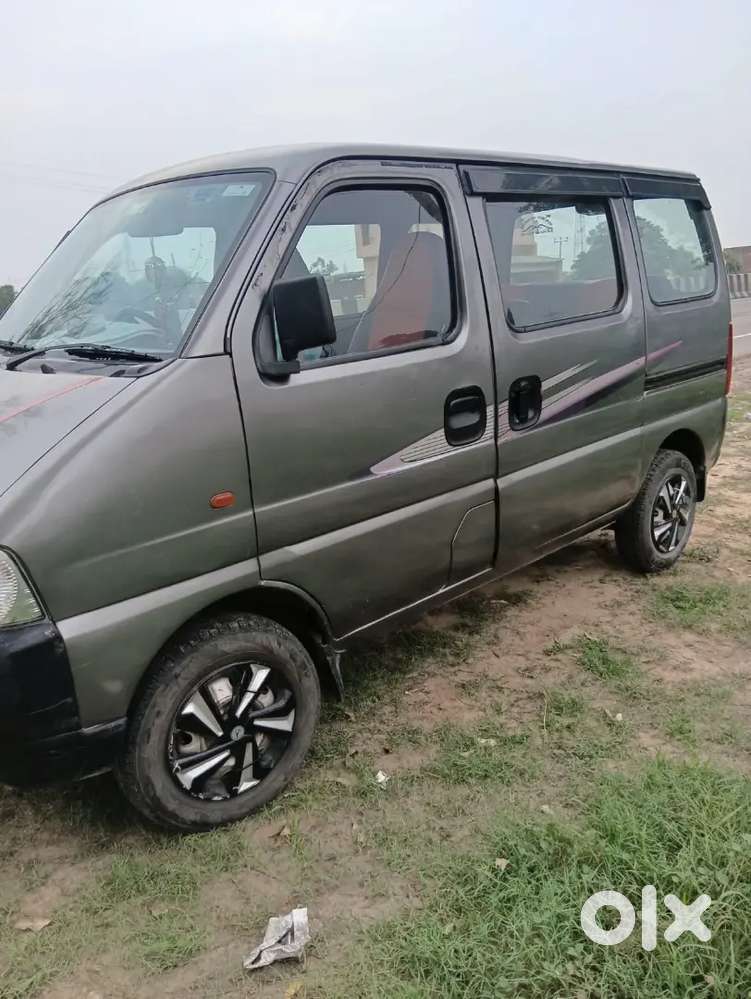 Maruti Suzuki Eeco 7-seater Ac 2016
