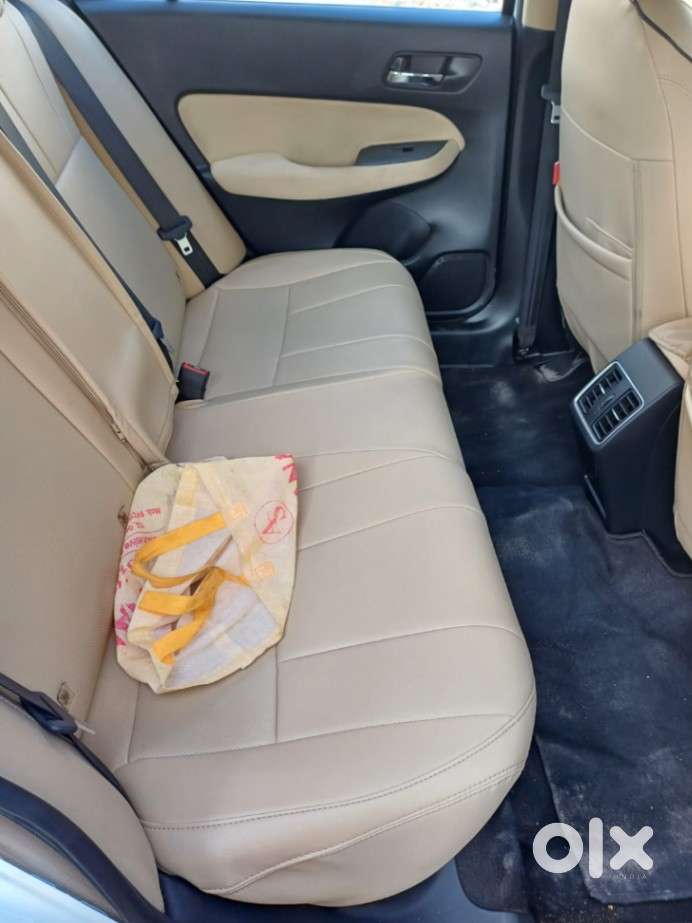 Honda City V Mt Sunroof, 2023, Petrol