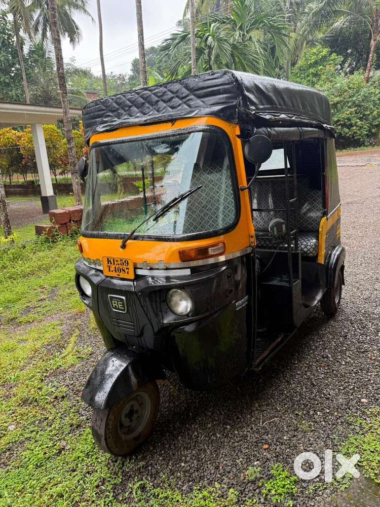 Bajaj re diesel auto riksha 5gear compact auto taxi - Commercial ...