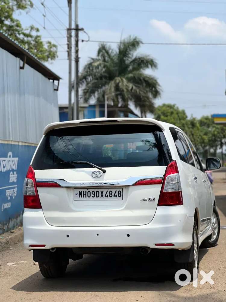 Toyota Innova 2016 Diesel 229000 Km Driven