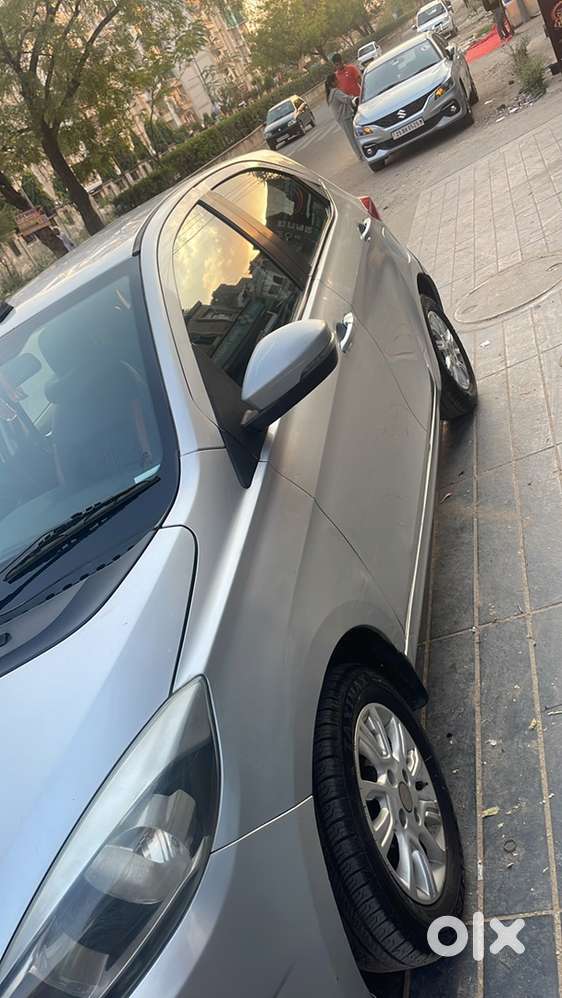 Tata Tiago Petrol 80000 Km Driven