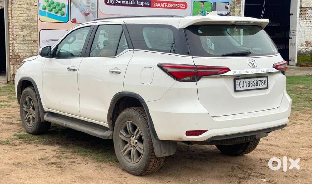 Toyota Fortuner 4x2 At 2.8 Diesel, 2023, Diesel