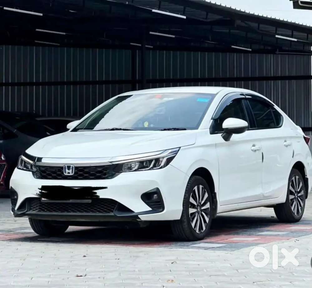 Honda City E:hev V Variant  2023  Single Owner  Premium Sedan