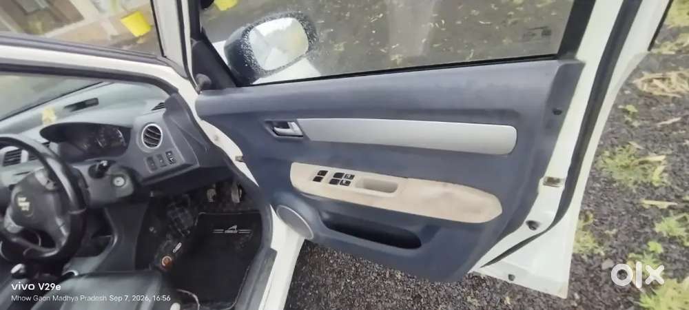 Army Person Used Car Maruti Suzuki Dzire 2011