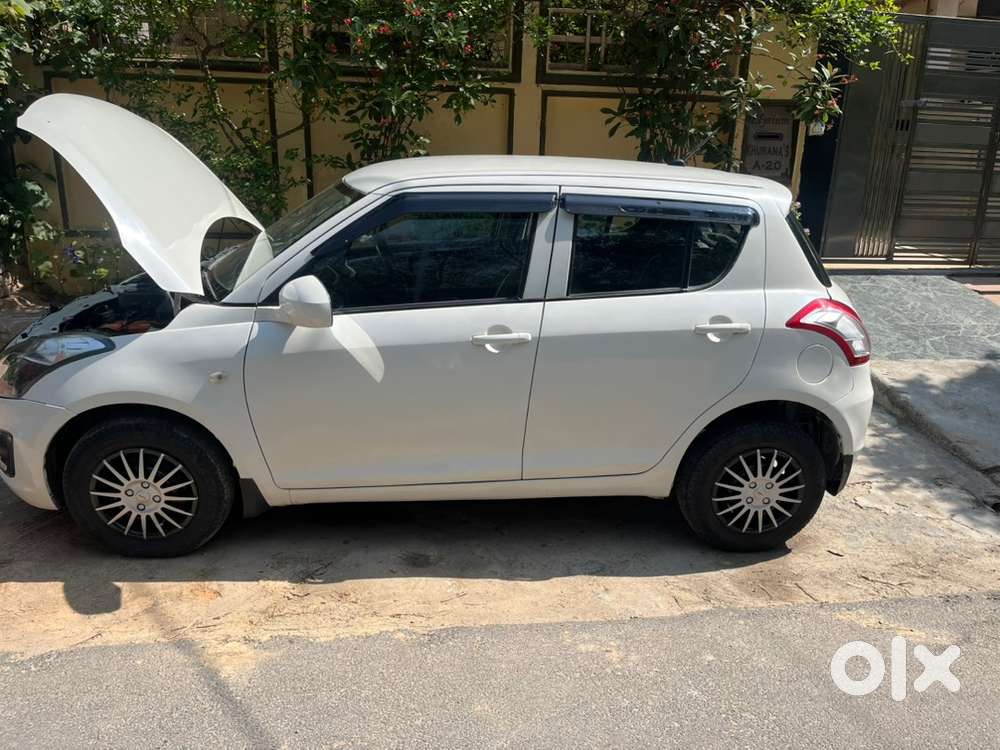 Maruti Suzuki Swift Petrol Manual 2015