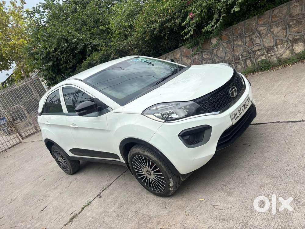 Tata Nexon 1.2 Revotron Xm, 2017, Diesel