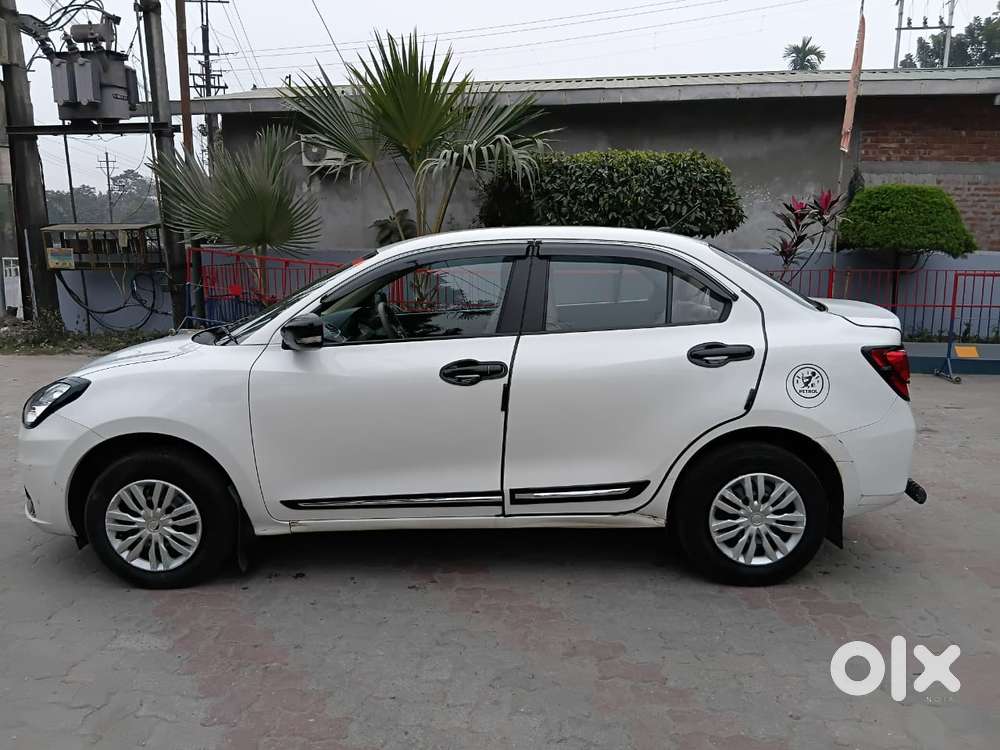 Maruti Suzuki Swift Dzire Vxi Optional, 2023, Petrol