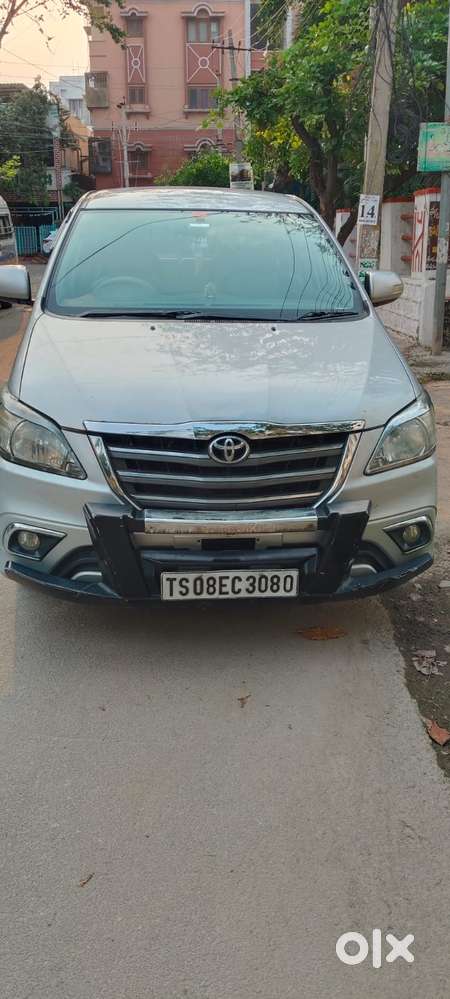 Toyota Innova 2.5 V 7 Str, 2014, Diesel