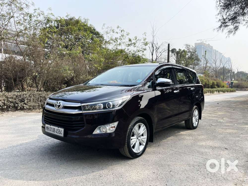 Toyota Innova Crysta