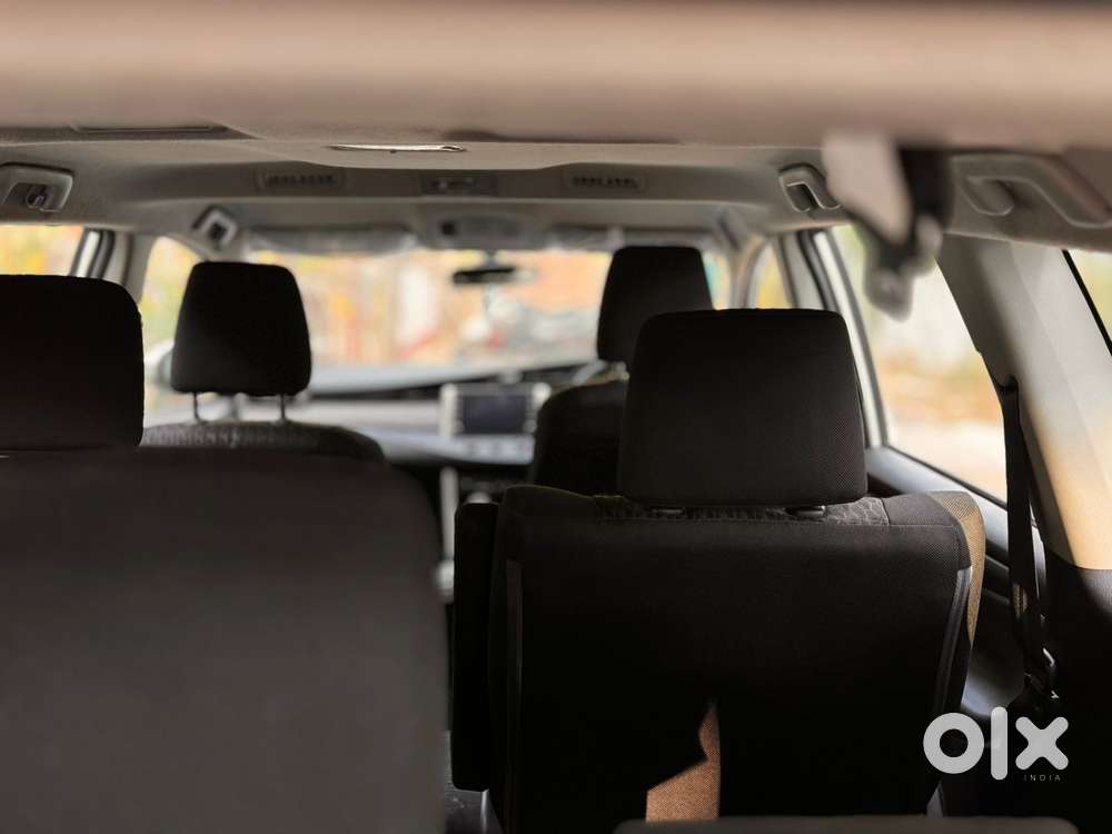 Toyota Innova Crysta 2.4 G Mt, 2022, Diesel