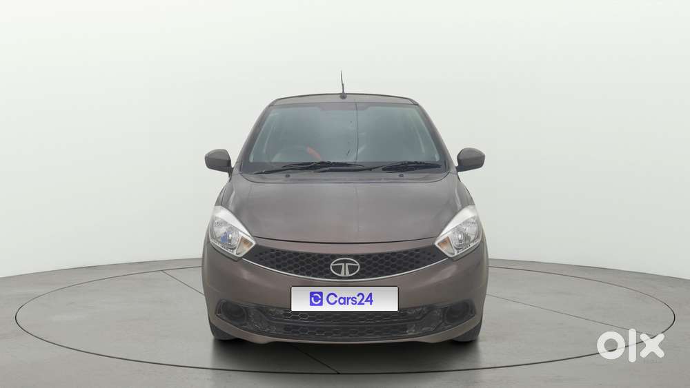Tata Tiago 1.2 Revotron Xza, 2018, Petrol