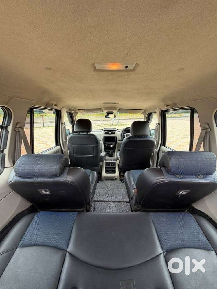 Mahindra Scorpio S11 Mt 7s, 2023, Diesel