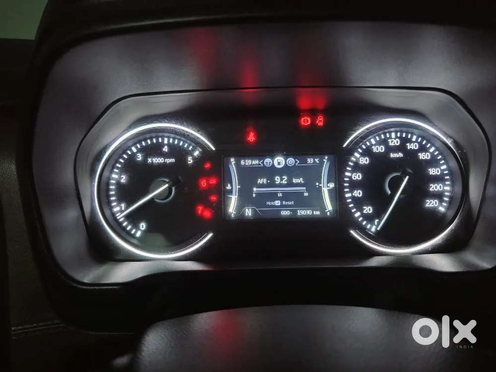 Mahindra Scorpio-n 2022 -2023 Petrol Automatic