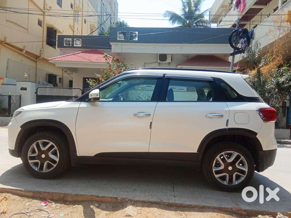 Maruti Suzuki Brezza 1.5 Vxi Smart Hybrid, 2022, Petrol
