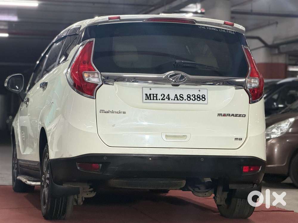 Mahindra Marazzo M8, 2018, Diesel