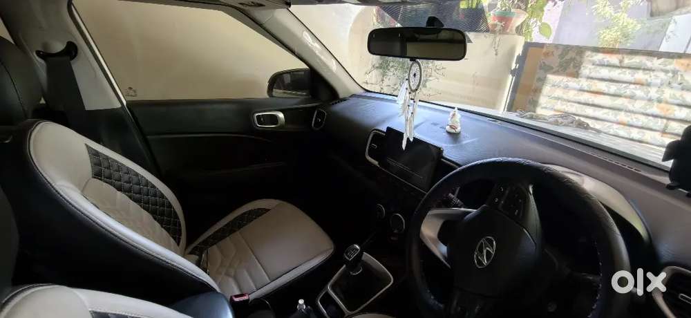 Hyundai Venue 2020 Diesel Well Maintained