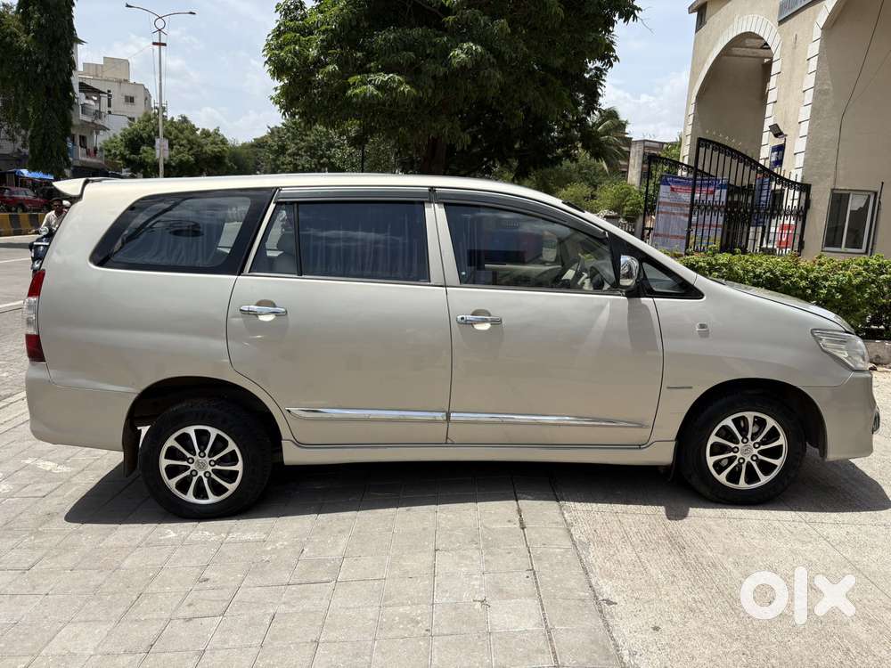 Toyota Innova 2.5 G (diesel) 8 Seater, 2013, Diesel