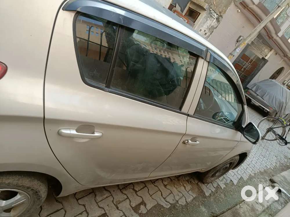 Hyundai I20 2011 Petrol With Cng Pass On Paper