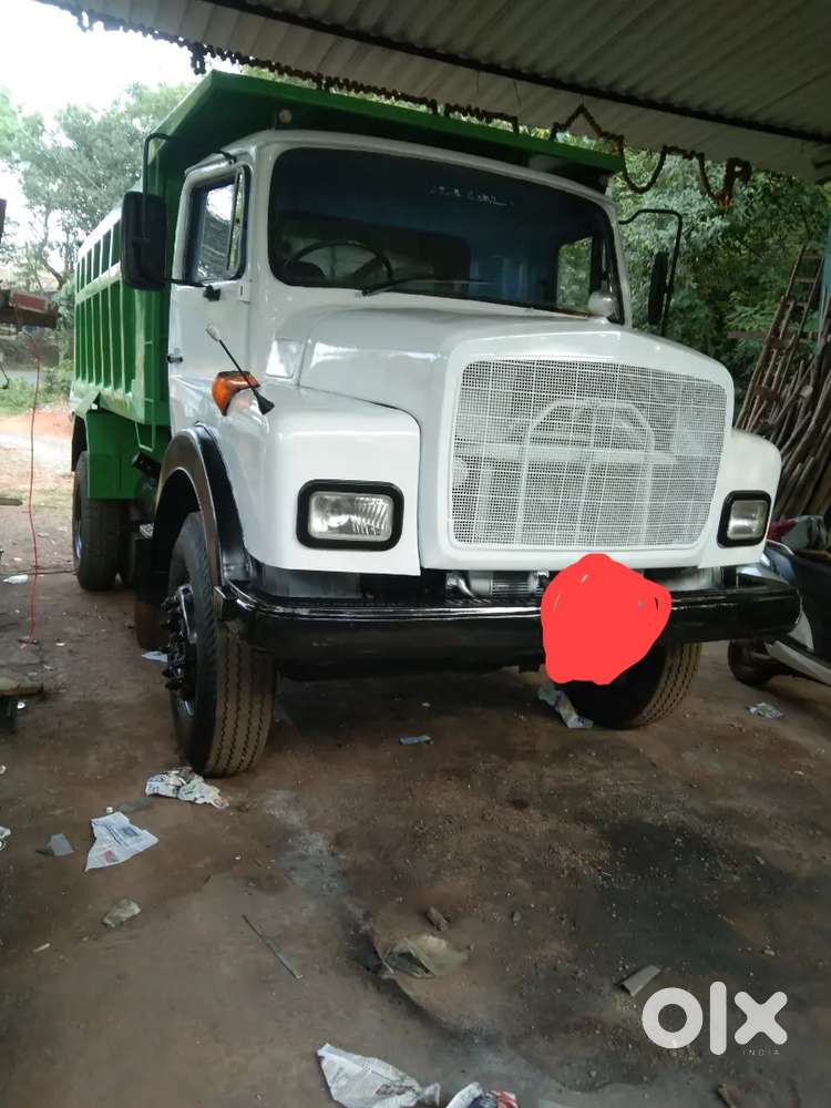 Tata tipper 2011 model