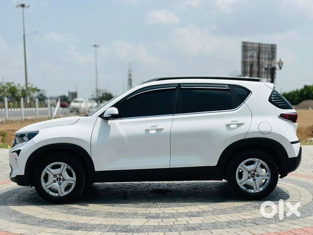 Kia Sonet, 2021, Petrol