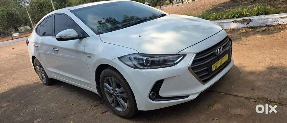 Hyundai New Elantra 2017 Diesel Well Maintained