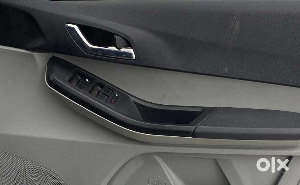 Tata Tiago Xza Plus, 2021, Petrol