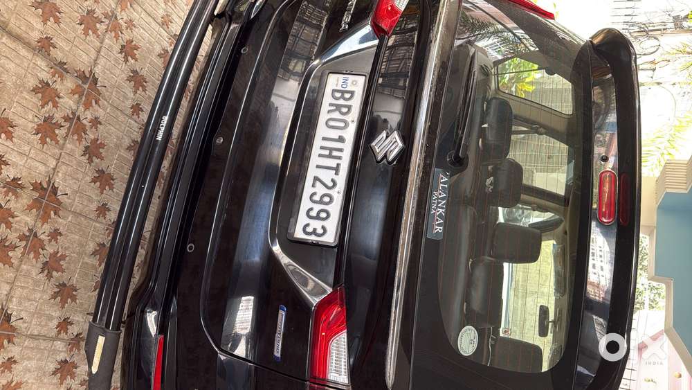1 Yrs Old , New Car , Showroom Condition