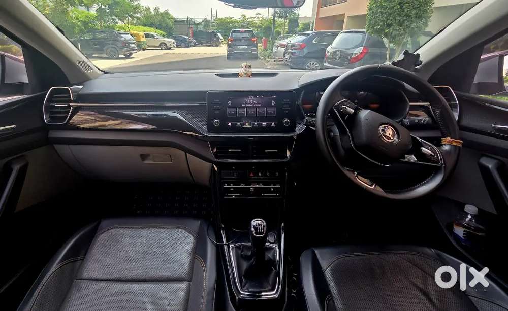 Skoda Kushaq Style 2023 (sunroof)