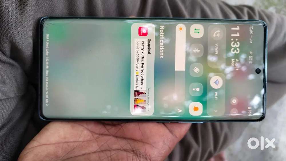 Vivo v 30e with all accessories 8/128 gb