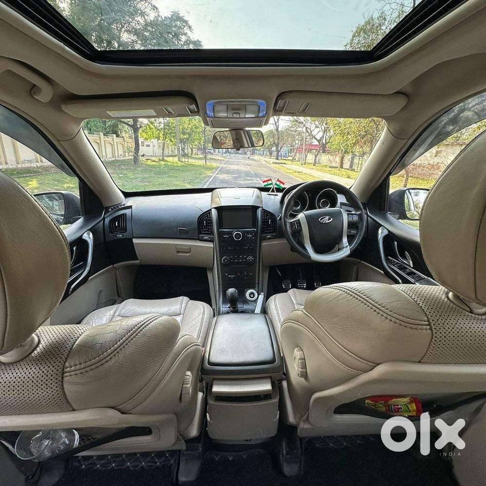 Mahindra Xuv500 At W10 Awd, 2015, Diesel