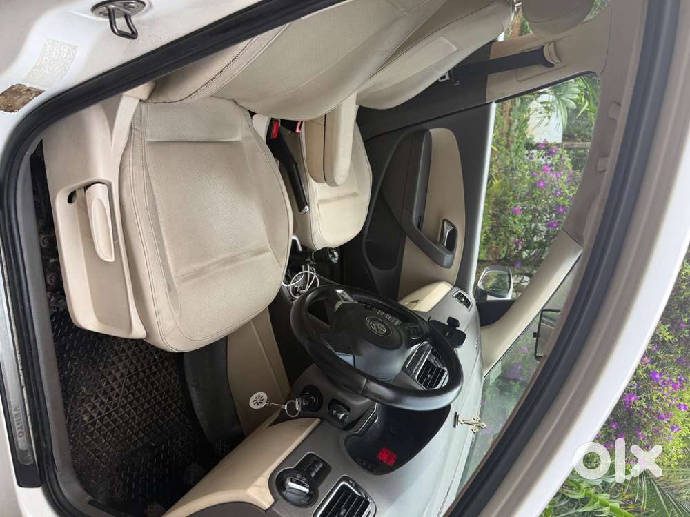 Volkswagen Vento 2013 Highline Petrol – For Sale