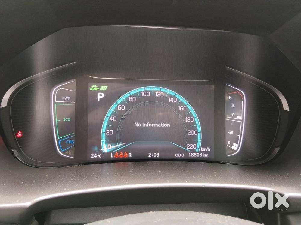 Maruti Suzuki Grand Vitara 1.5 Alpha Plus Dual Tone Intelligent Hybr..
