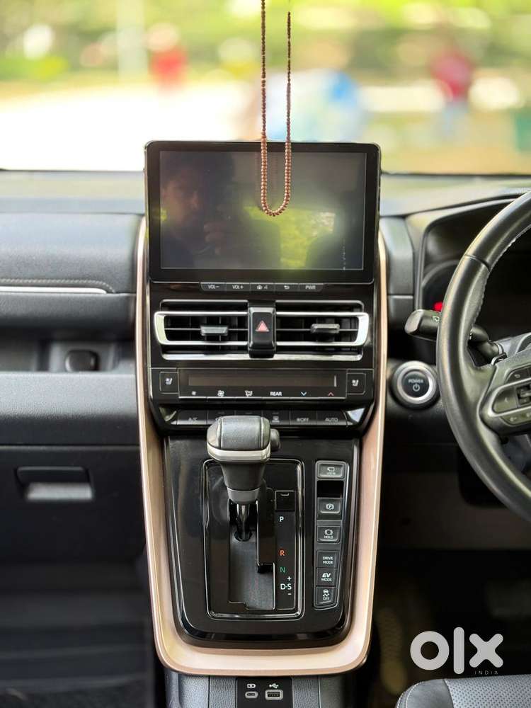 Maruti Suzuki Invicto Alpha Plus 7str, 2023, Petrol