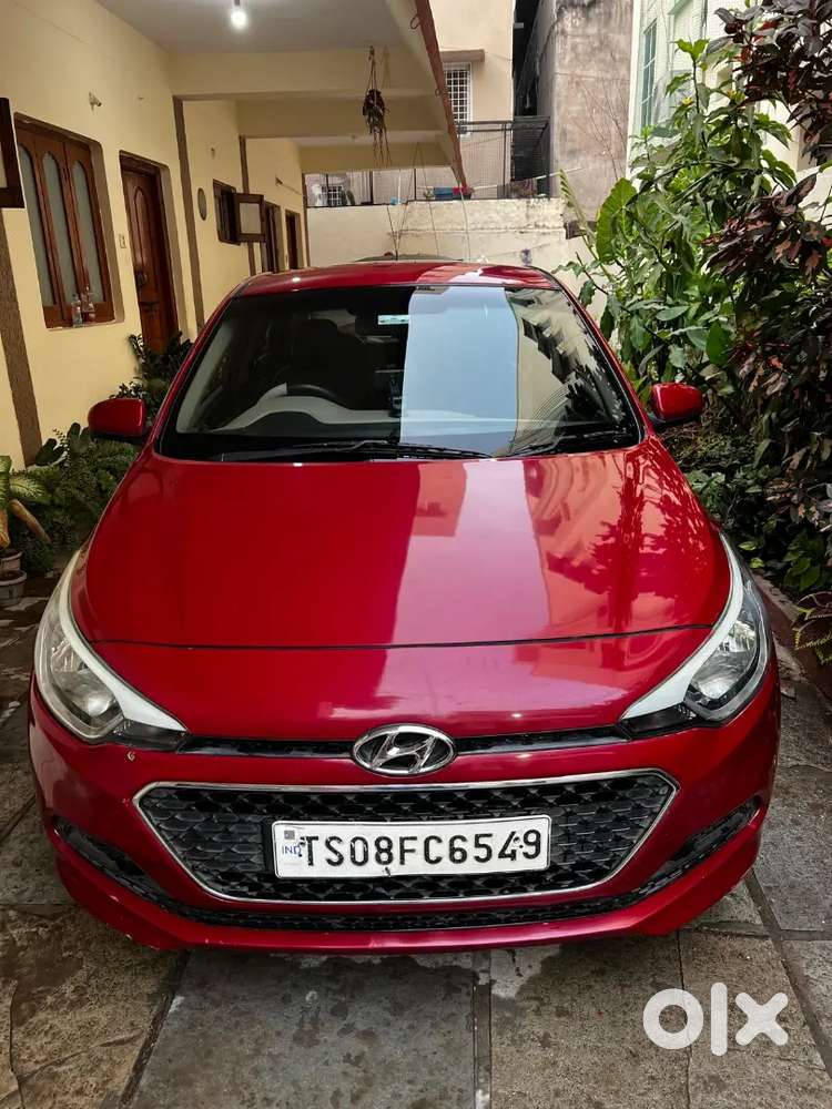 I20 Magna Elite (executive)