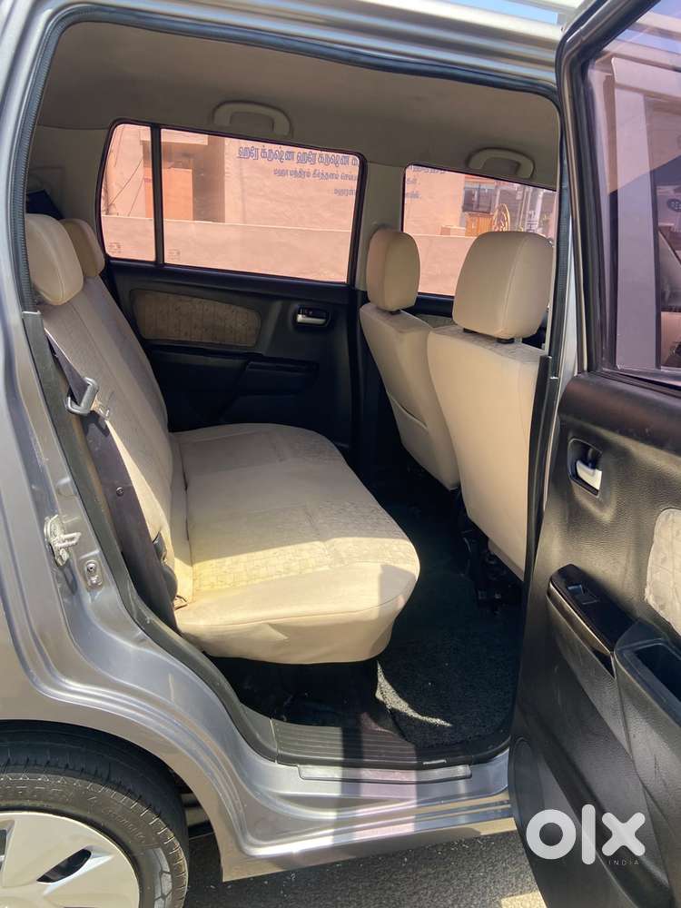 Maruti Suzuki Wagon R Vxi Amt1.2, 2017, Petrol
