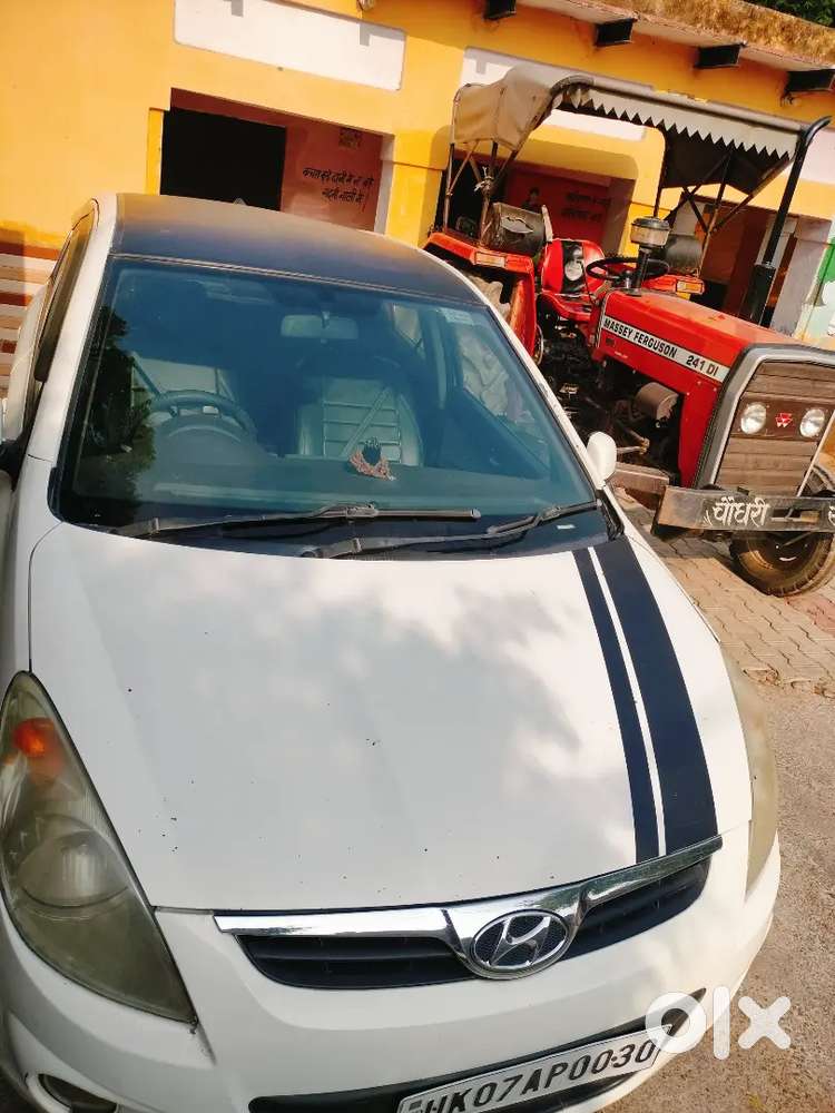 Hyundai New I20 2012 Cng & Hybrids 137000 Km Driven