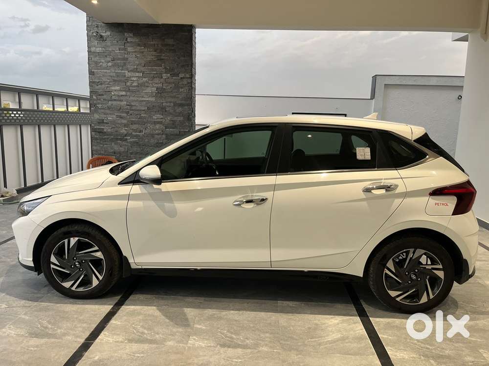Hyundai New I20 Petrol Dct 2001