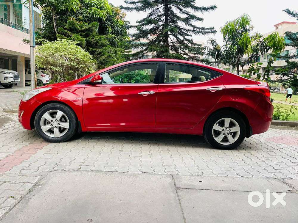 Hyundai Elantra Vtvt Sx, 2013, Petrol