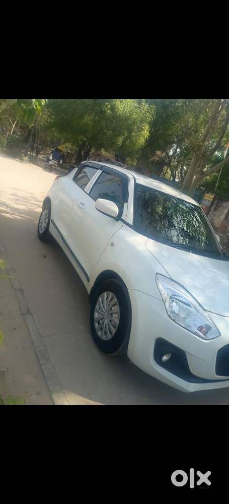 Maruti Suzuki Swift Lxi Optional-o, 2020, Petrol