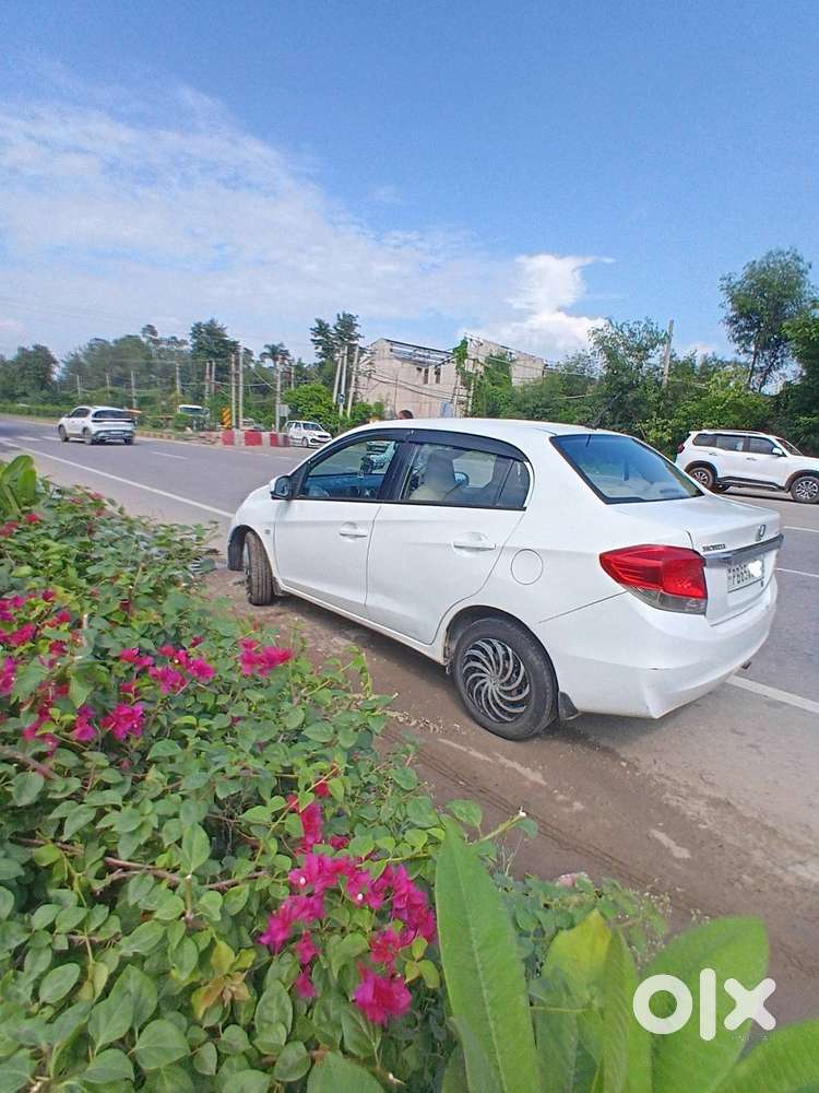Honda Amaze Diesel 2014