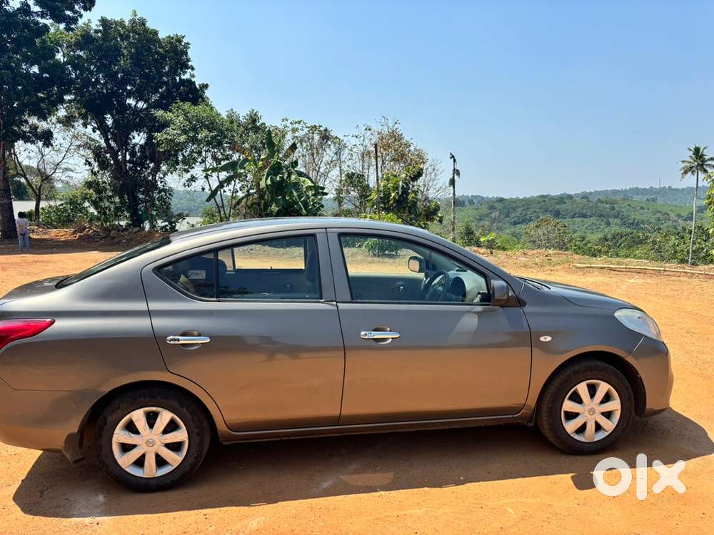 Nissan Sunny 2012 Diesel Well Maintained