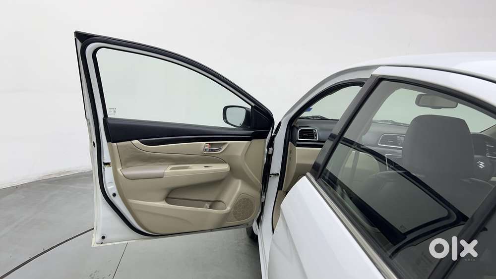 Maruti Suzuki Ciaz 2014-2017 Zxi Plus, 2016, Petrol