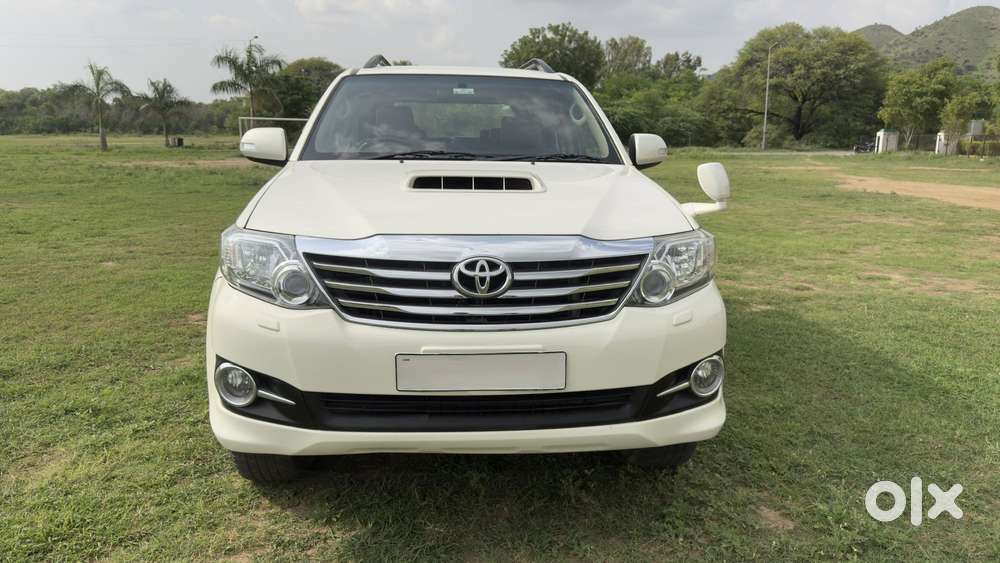Toyota Fortuner 3.0 4x2 Mt, 2015, Diesel